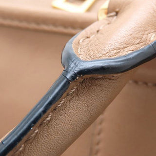 LOEWE
Leather Amazona 28